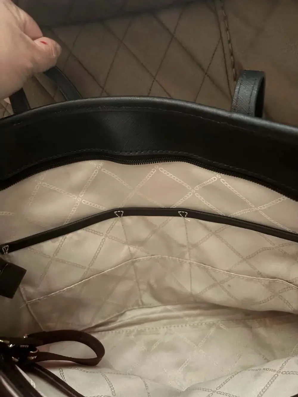 Michael Kors Eva Nylon Tote Bag in Red and Black
